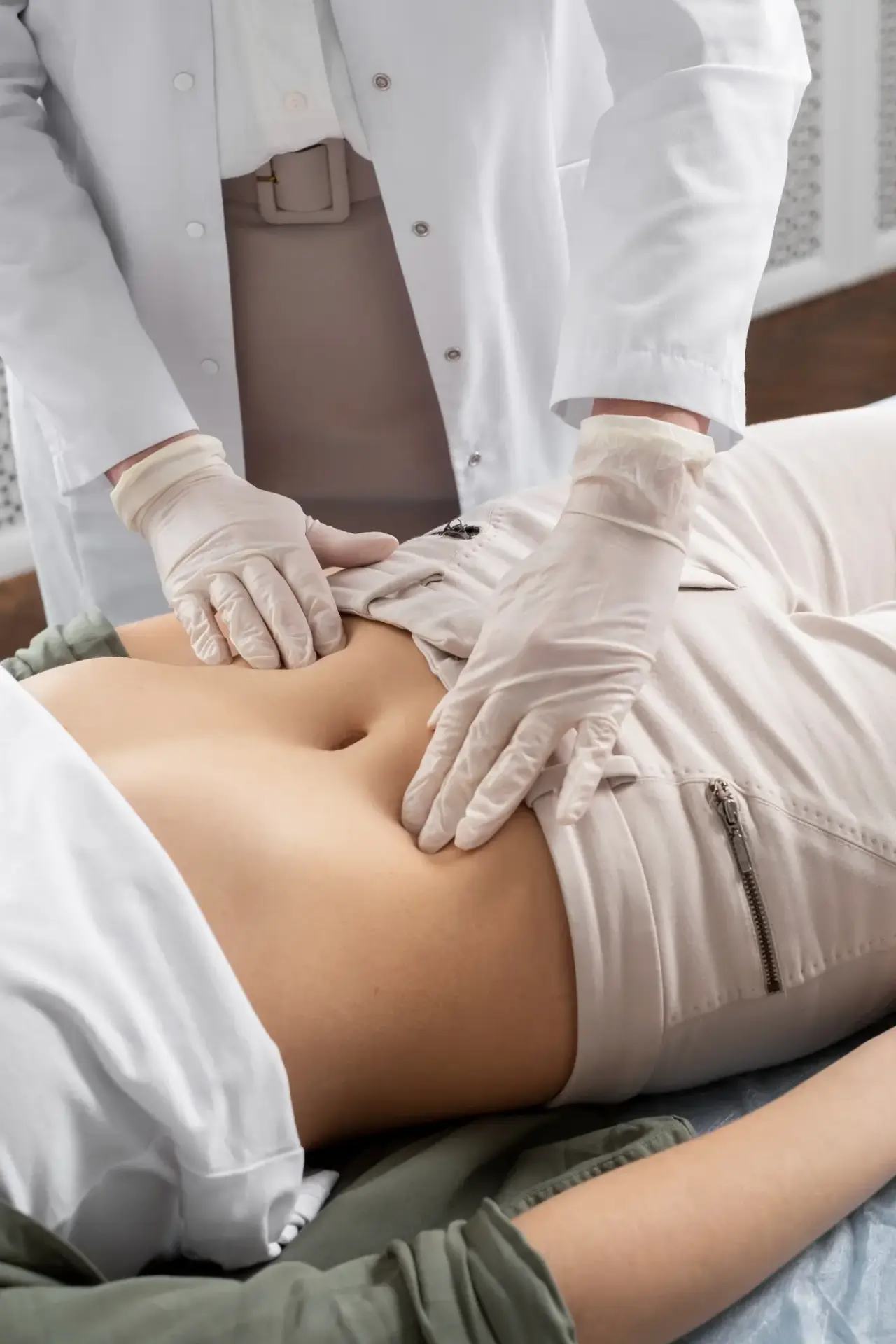 Mujer en fisioterapia